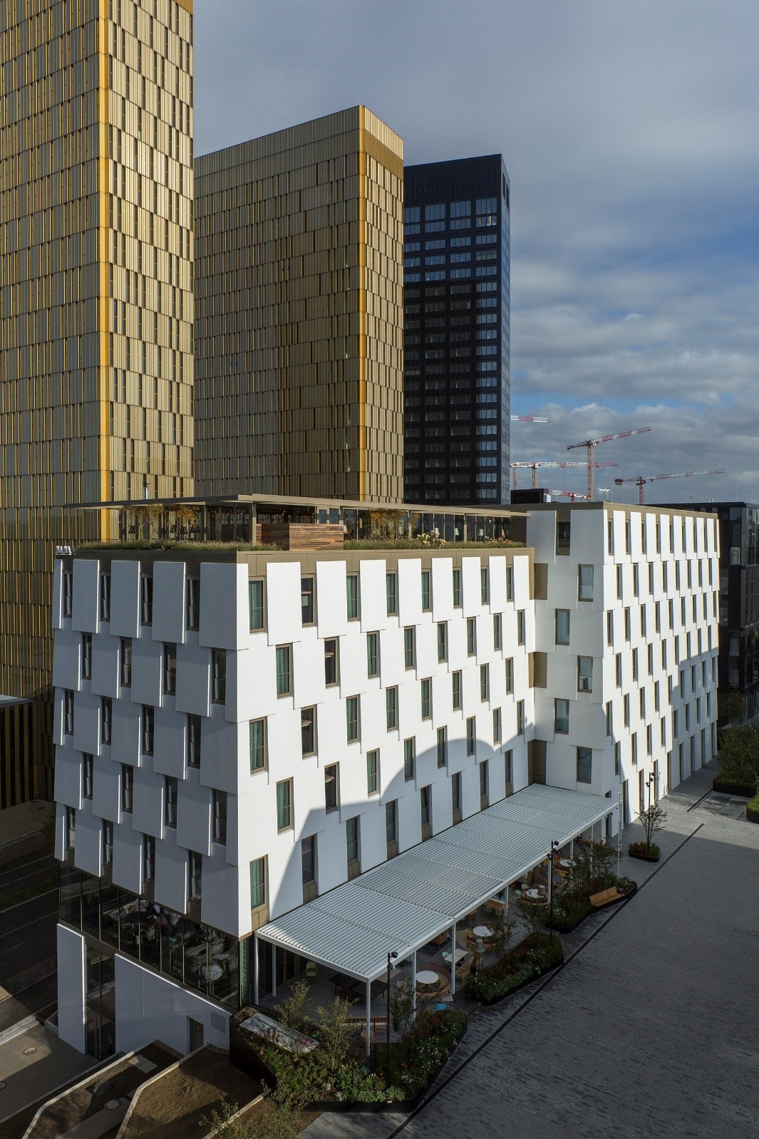 Mama Shelter Hotel in Luxembourg with a white facade in Corian<sup>®</sup> Exteriors